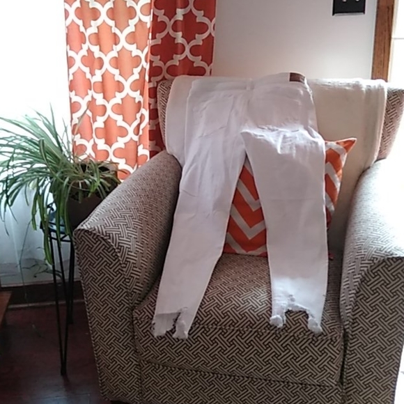 Jeans - Picture 2 of 2